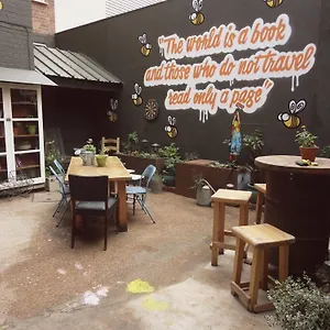 Hostal Igloo Hybrid, Nottingham